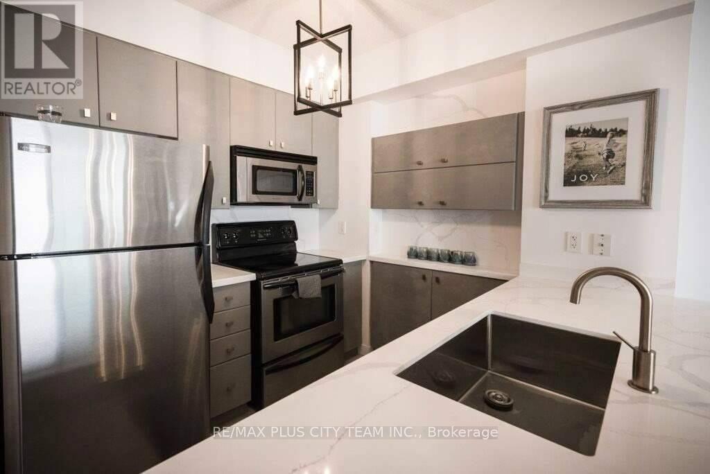 2612 - 11 Brunel Court, Toronto, Ontario  M5V 3Y3 - Photo 4 - C12678324