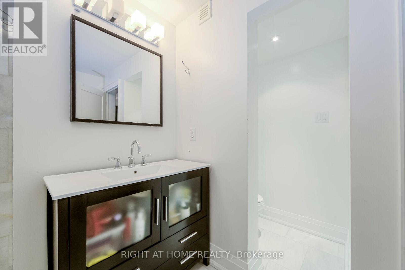 Ph16 - 20 Glebe Road W, Toronto, Ontario  M5P 1C9 - Photo 33 - C12693646