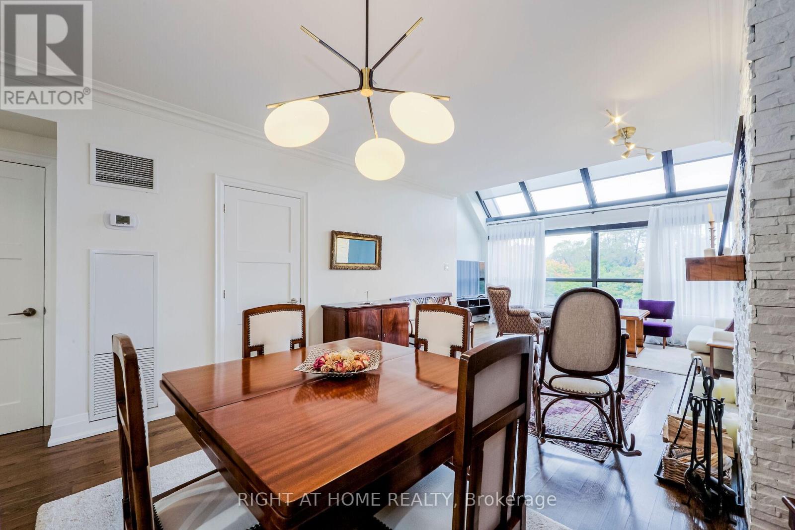 Ph16 - 20 Glebe Road W, Toronto, Ontario  M5P 1C9 - Photo 8 - C12693646