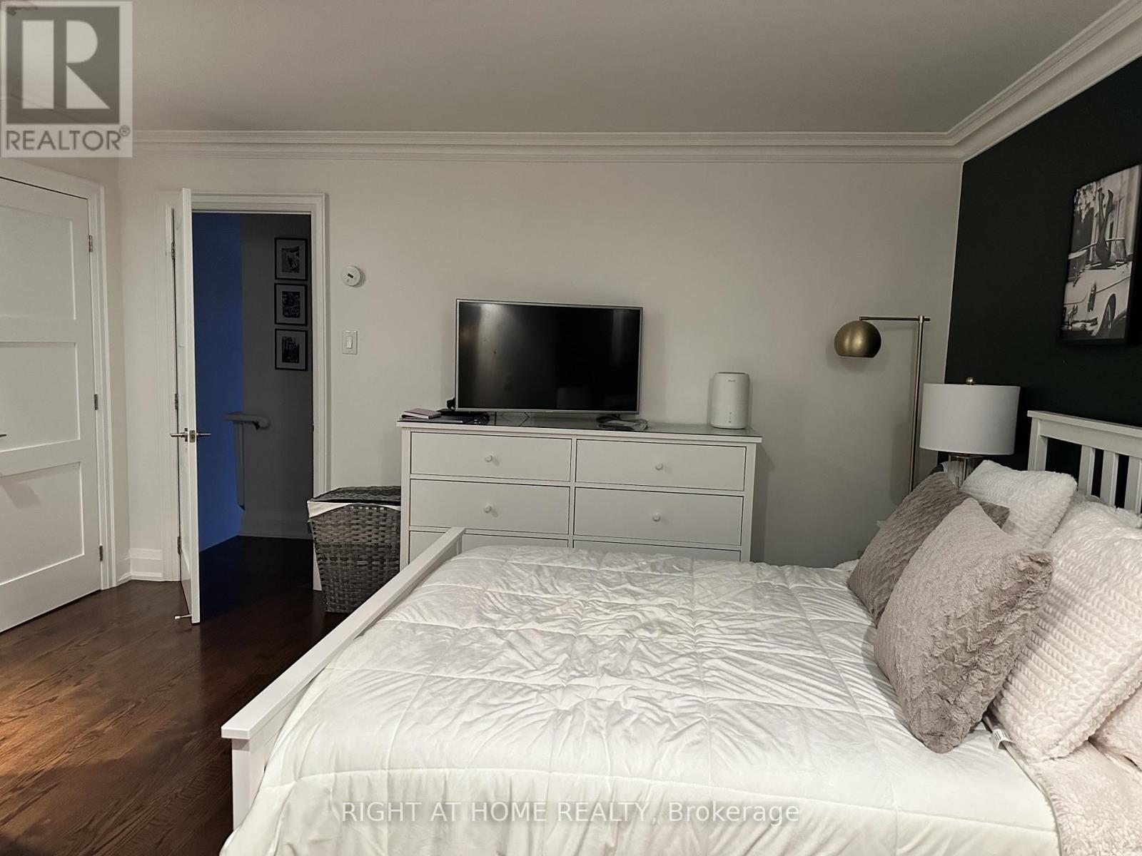 Ph16 - 20 Glebe Road W, Toronto, Ontario  M5P 1C9 - Photo 46 - C12693646