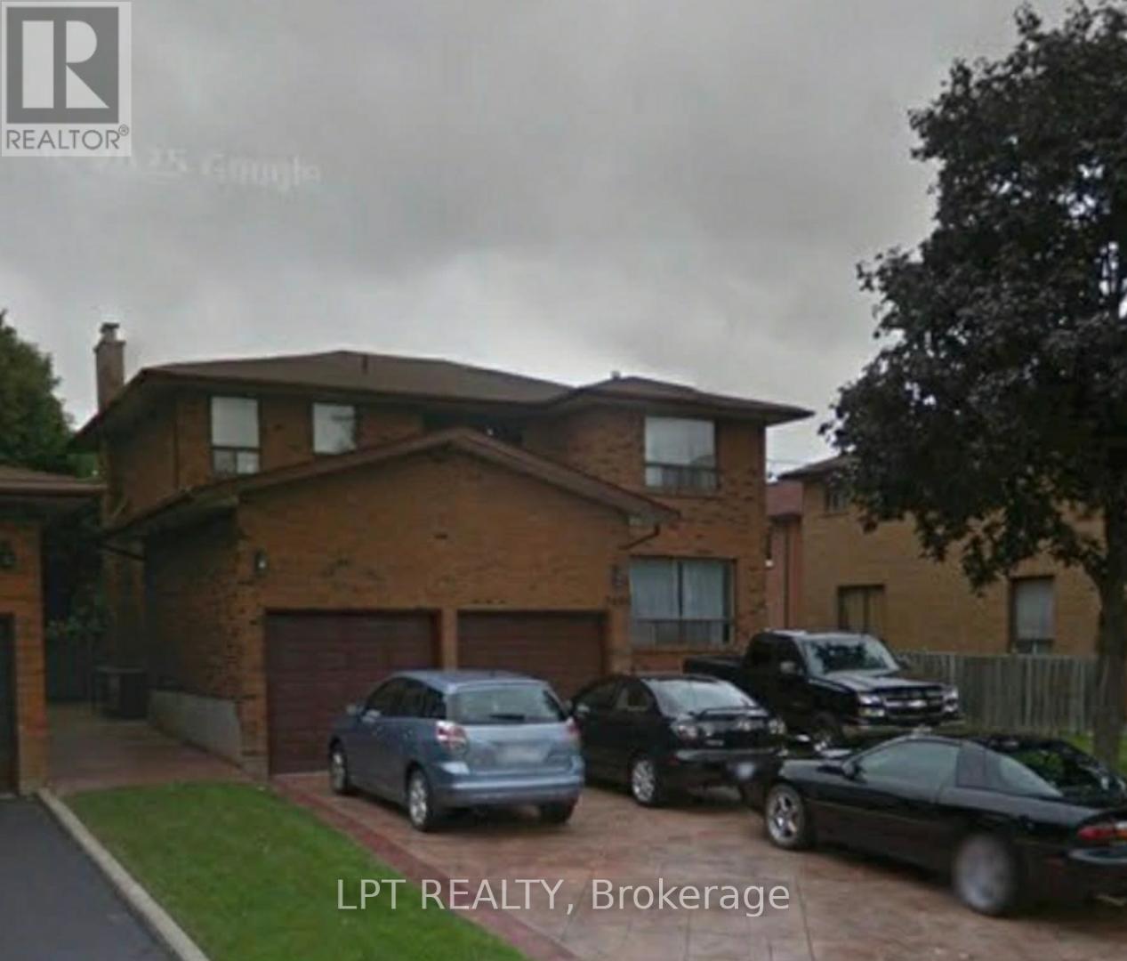 3431 Dorcas Street, Mississauga, Ontario  L4T 1M9 - Photo 2 - W12673712