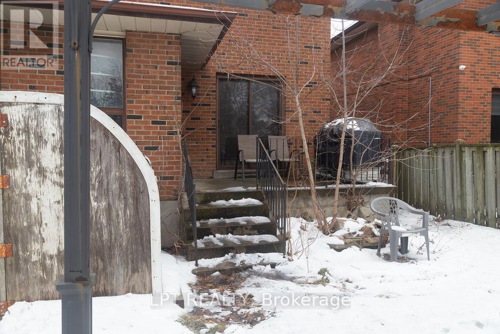 3431 Dorcas Street, Mississauga, Ontario  L4T 1M9 - Photo 26 - W12673712