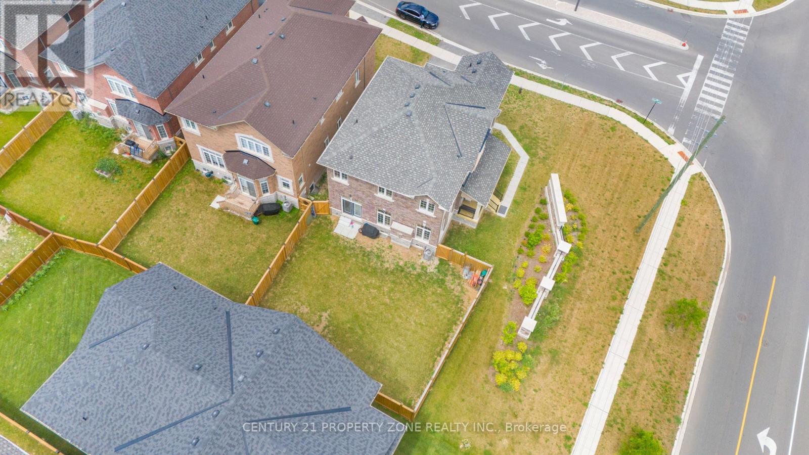 10096 Tenth Line, Halton Hills (Georgetown), Ontario  L7G 4S7 - Photo 4 - W12693656