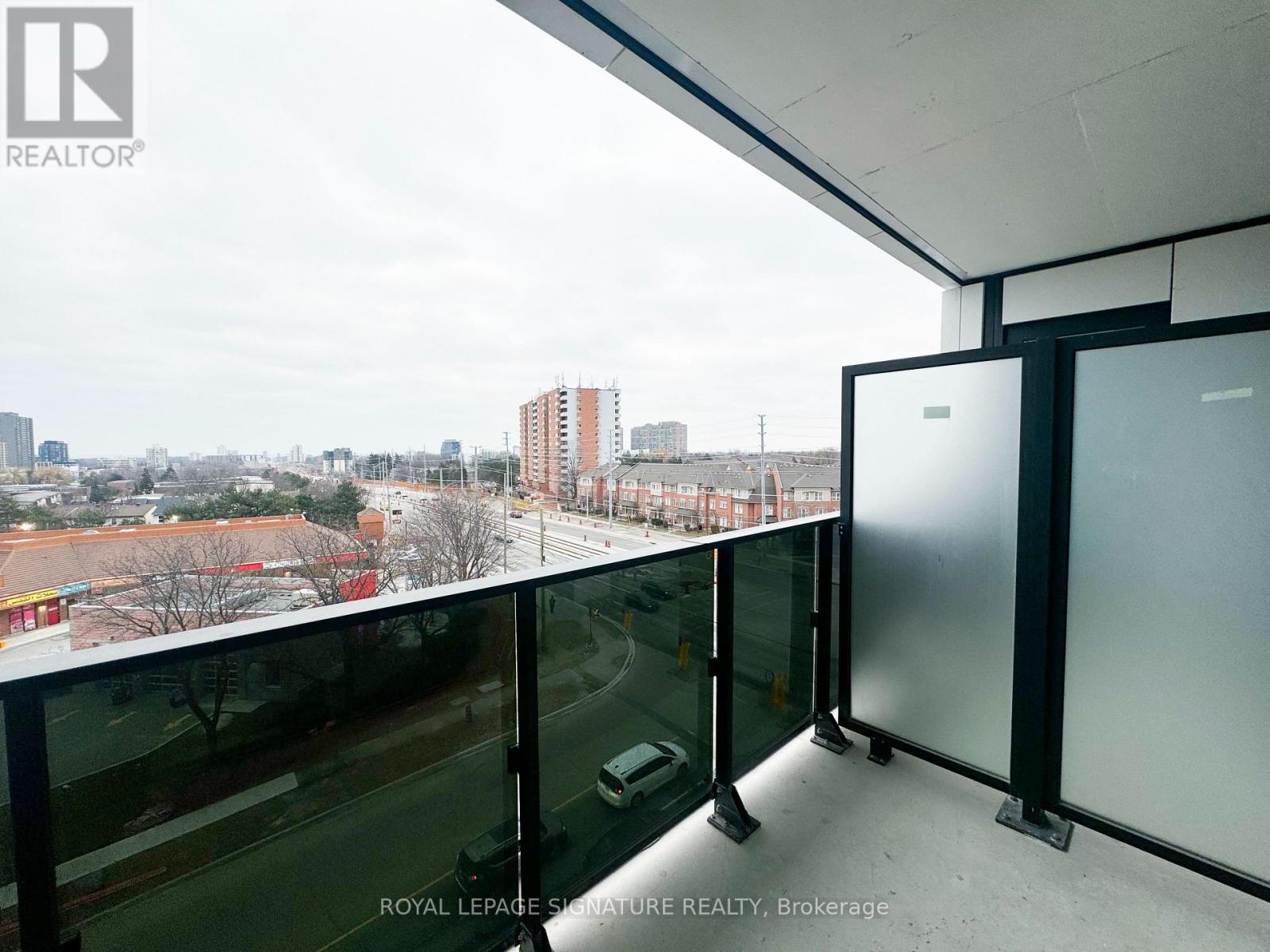 620 - 1 Fairview Road E, Mississauga (Mississauga Valleys), Ontario  L5A 4C6 - Photo 13 - W12693658