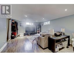 47 HARLOW CRESCENT, Toronto, Ontario