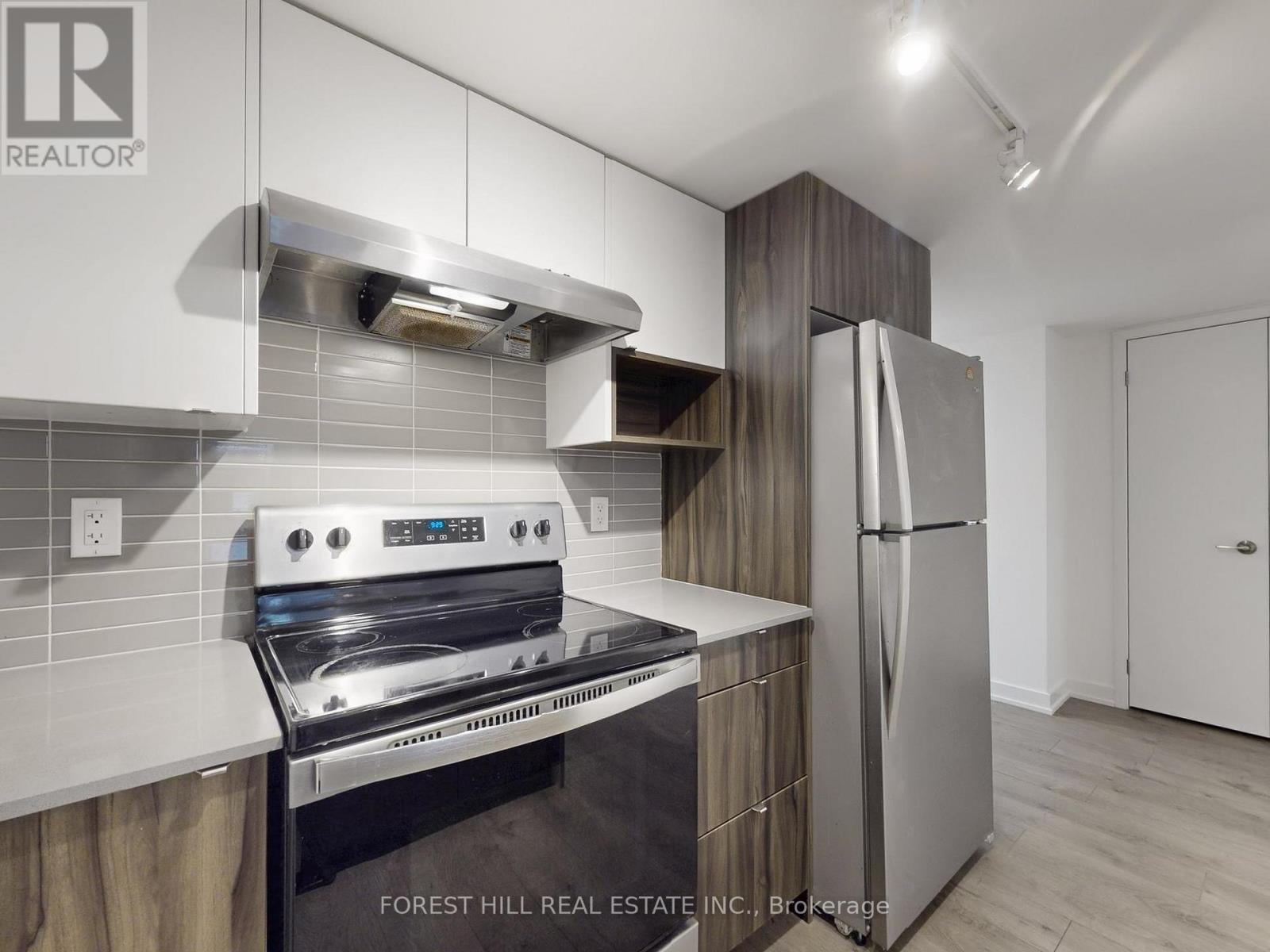 110 - 1135 Cooke Boulevard, Burlington, Ontario  L7T 4A8 - Photo 17 - W12693692