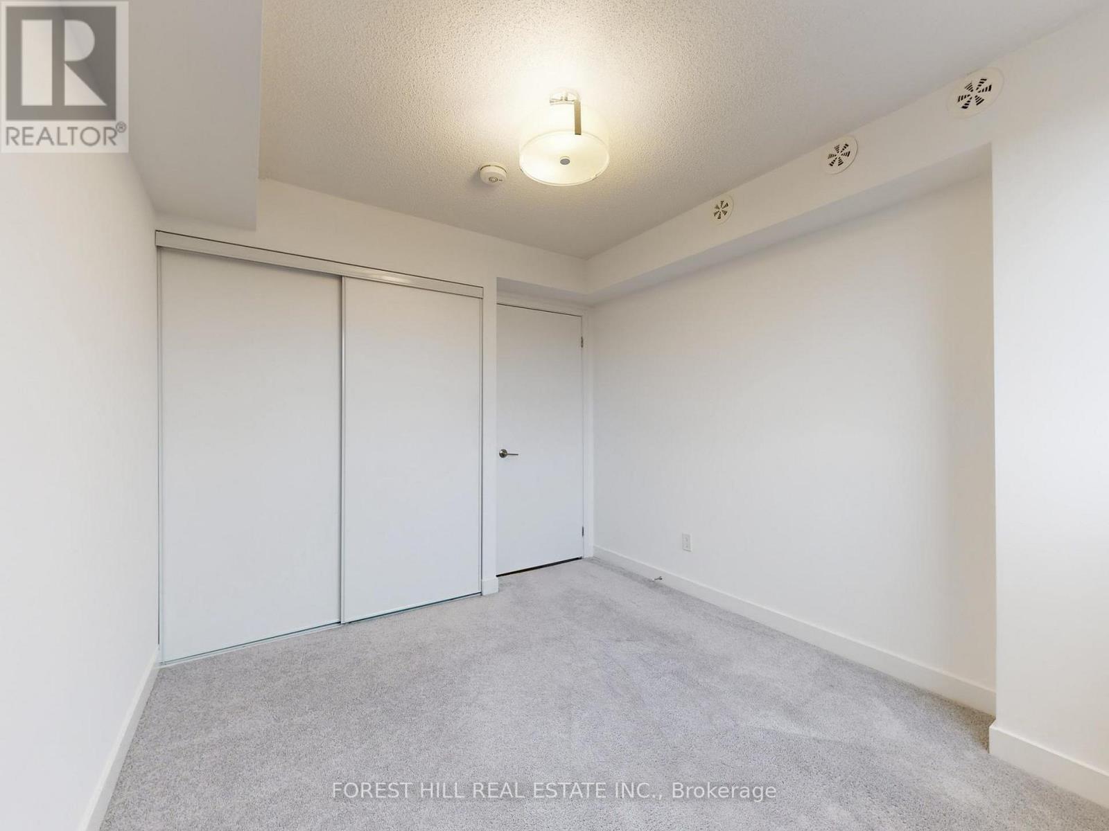 110 - 1135 Cooke Boulevard, Burlington, Ontario  L7T 4A8 - Photo 30 - W12693692