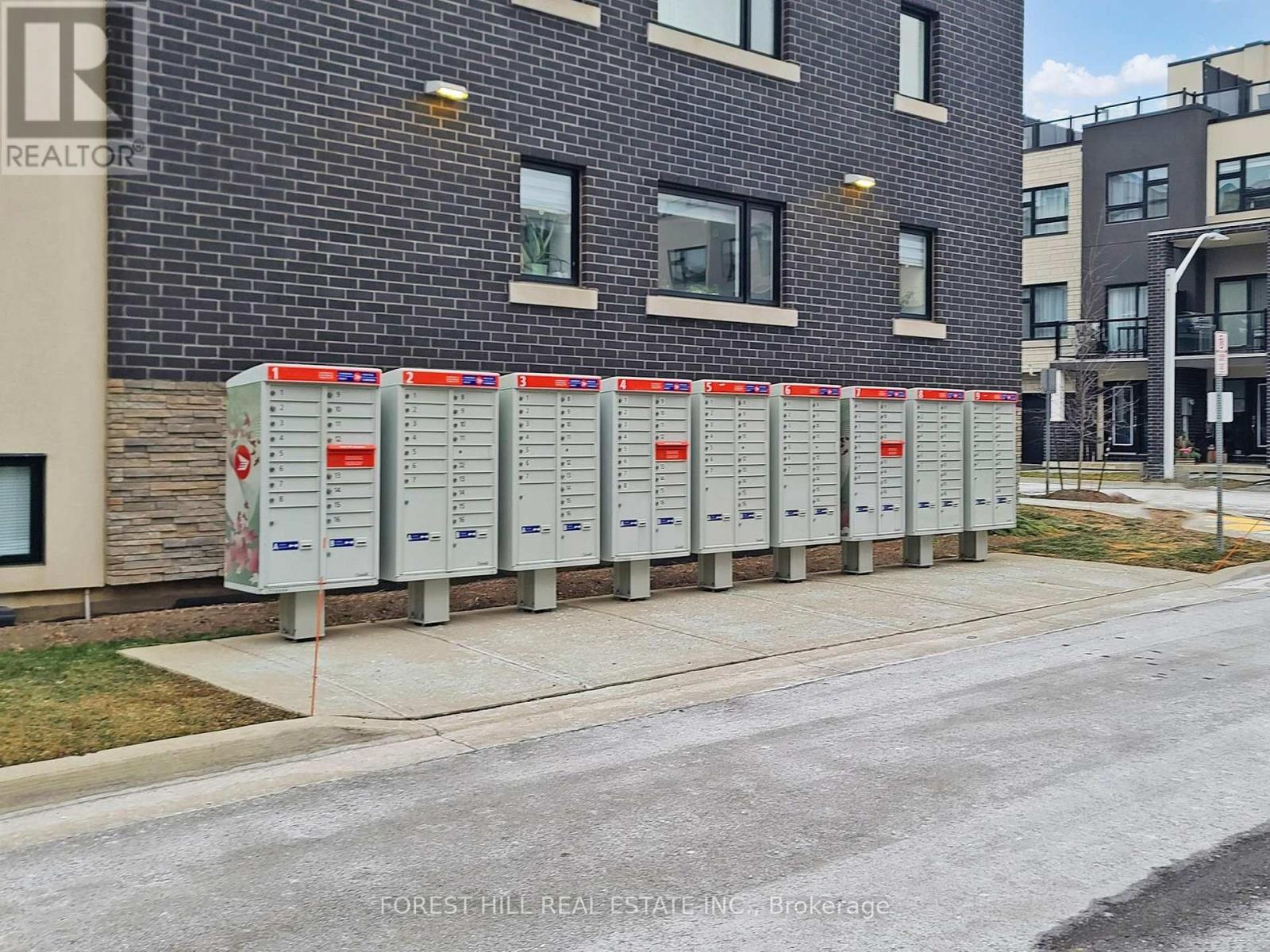 110 - 1135 Cooke Boulevard, Burlington, Ontario  L7T 4A8 - Photo 45 - W12693692