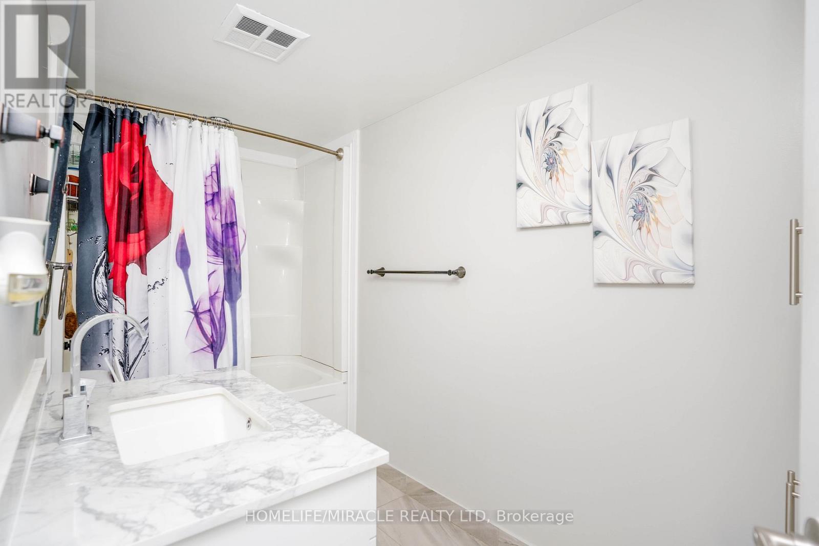 1705 - 26 Hanover Road, Brampton, Ontario  L6S 4T2 - Photo 20 - W12693696