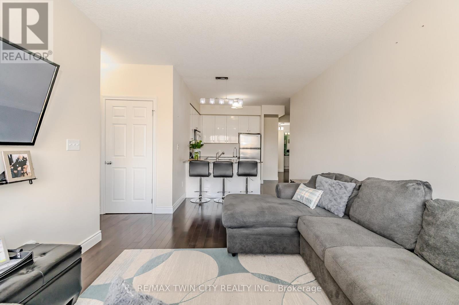 807 - 170 Water Street N, Cambridge, Ontario  N1R 3B6 - Photo 23 - X12693668