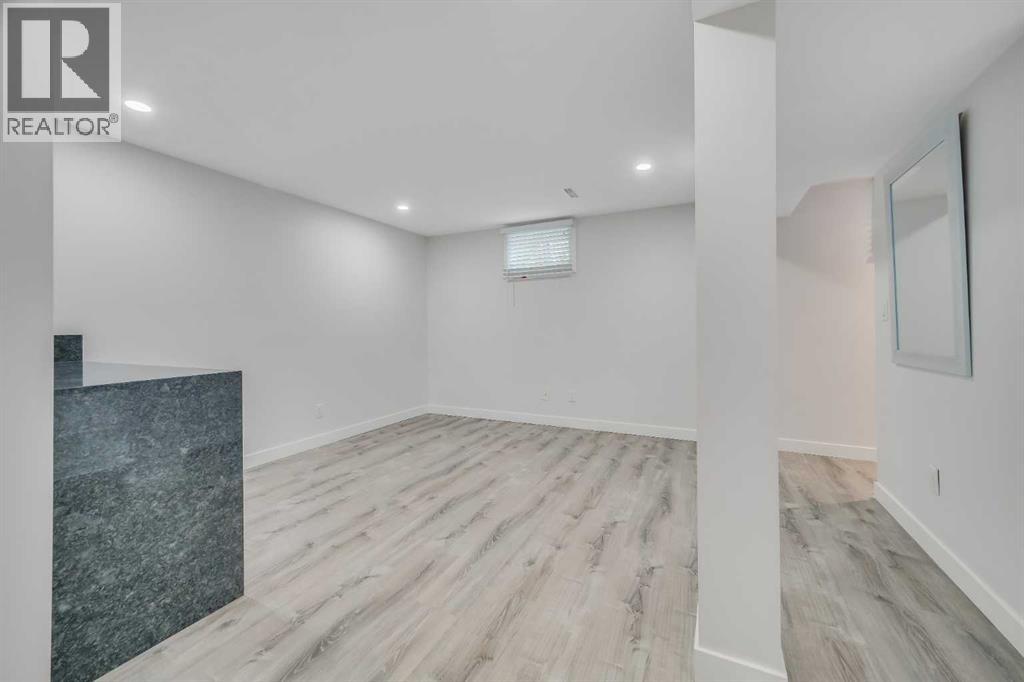 11155 Sacramento Drive Sw, Calgary, Alberta  T2W 0J6 - Photo 24 - A2278954