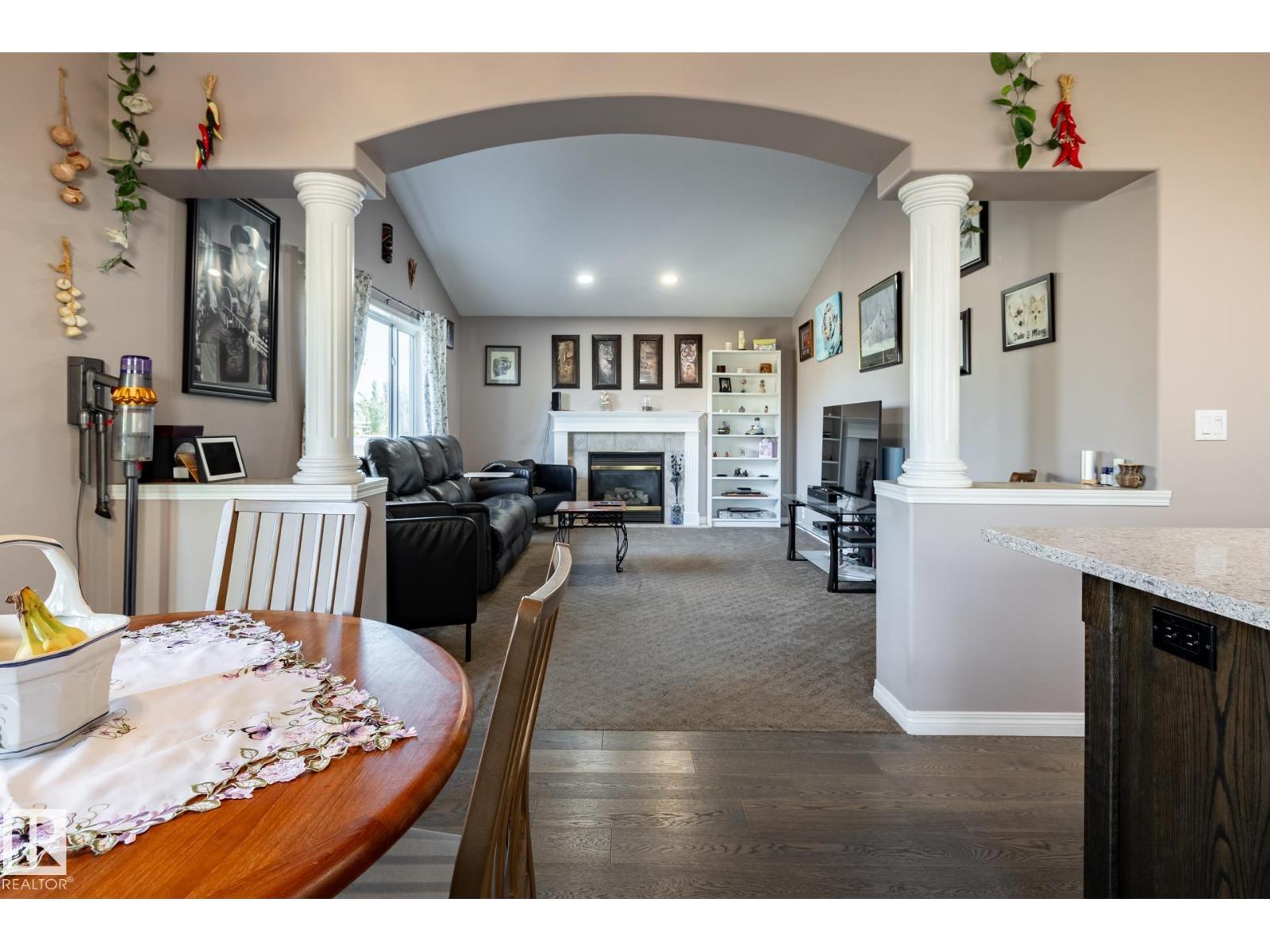 40 Deer Park Bv, Spruce Grove, Alberta  T7X 3J6 - Photo 10 - E4469936