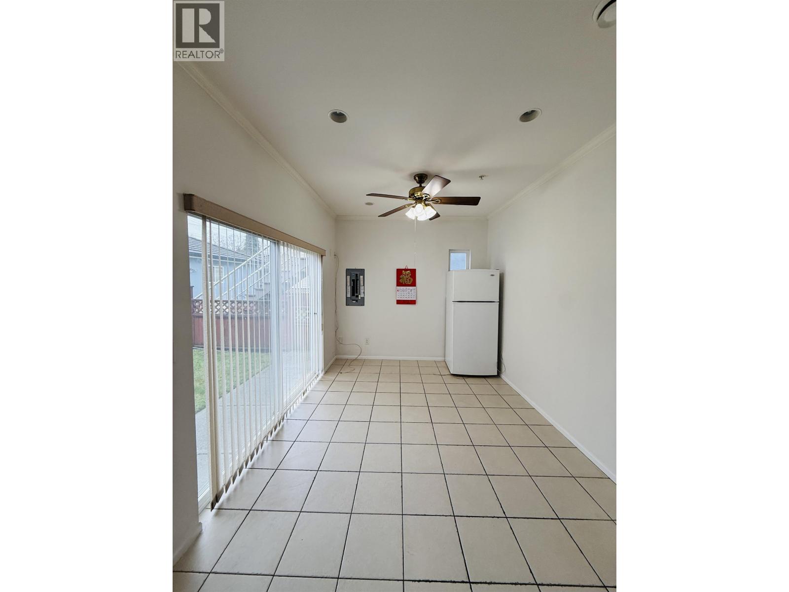 3076 E 27th Avenue, Vancouver, British Columbia  V5R 1P2 - Photo 6 - R3079284