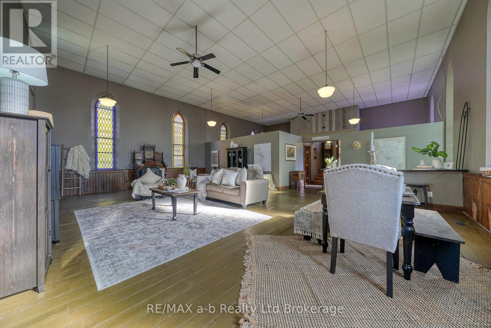 5924 Putnam Road, Thames Centre, Ontario  N0L 2J0 - Photo 7 - X12473804