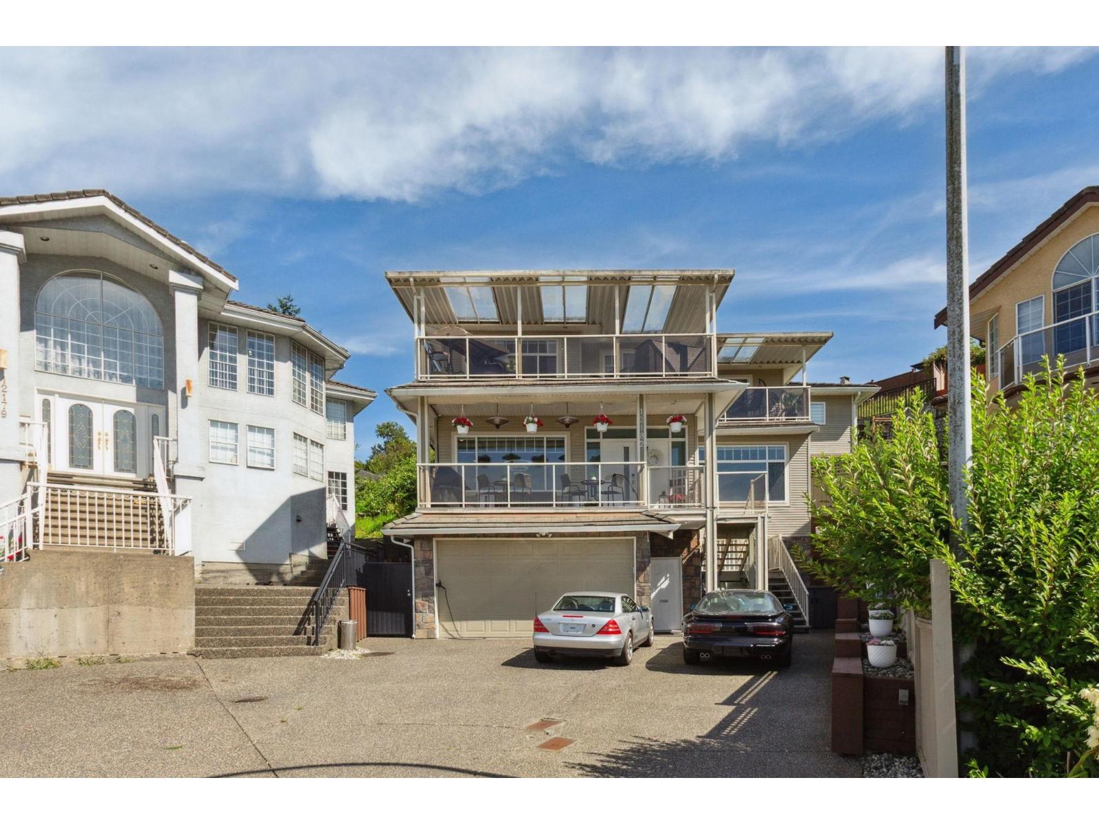 12182 101b Avenue, Surrey, British Columbia  V3V 7X6 - Photo 2 - R3076760