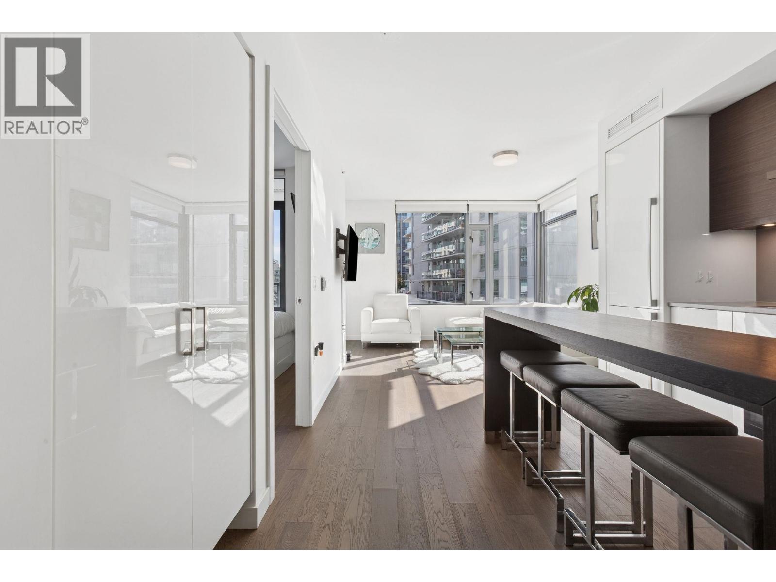 609 1688 Pullman Porter Street, Vancouver, British Columbia  V6A 0H4 - Photo 11 - R3079319