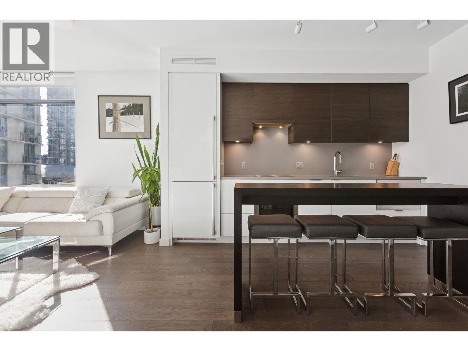 609 1688 Pullman Porter Street, Vancouver, British Columbia  V6A 0H4 - Photo 6 - R3079319