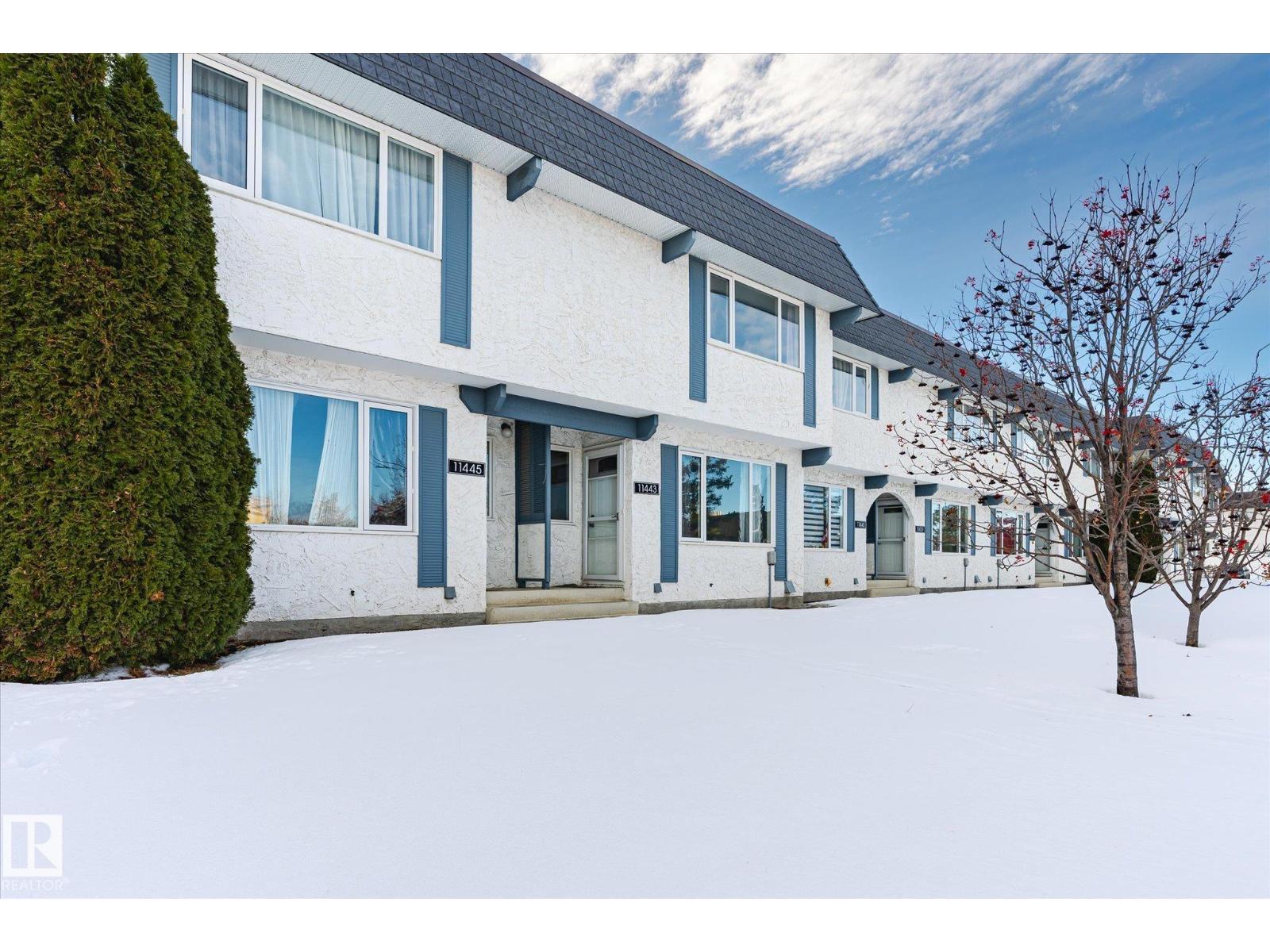 11443 22 Av Nw, Edmonton, Alberta  T6J 4V8 - Photo 2 - E4469937