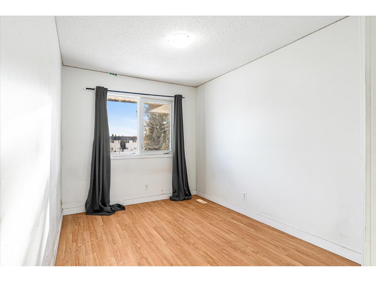 11443 22 Av Nw, Edmonton, Alberta  T6J 4V8 - Photo 21 - E4469937