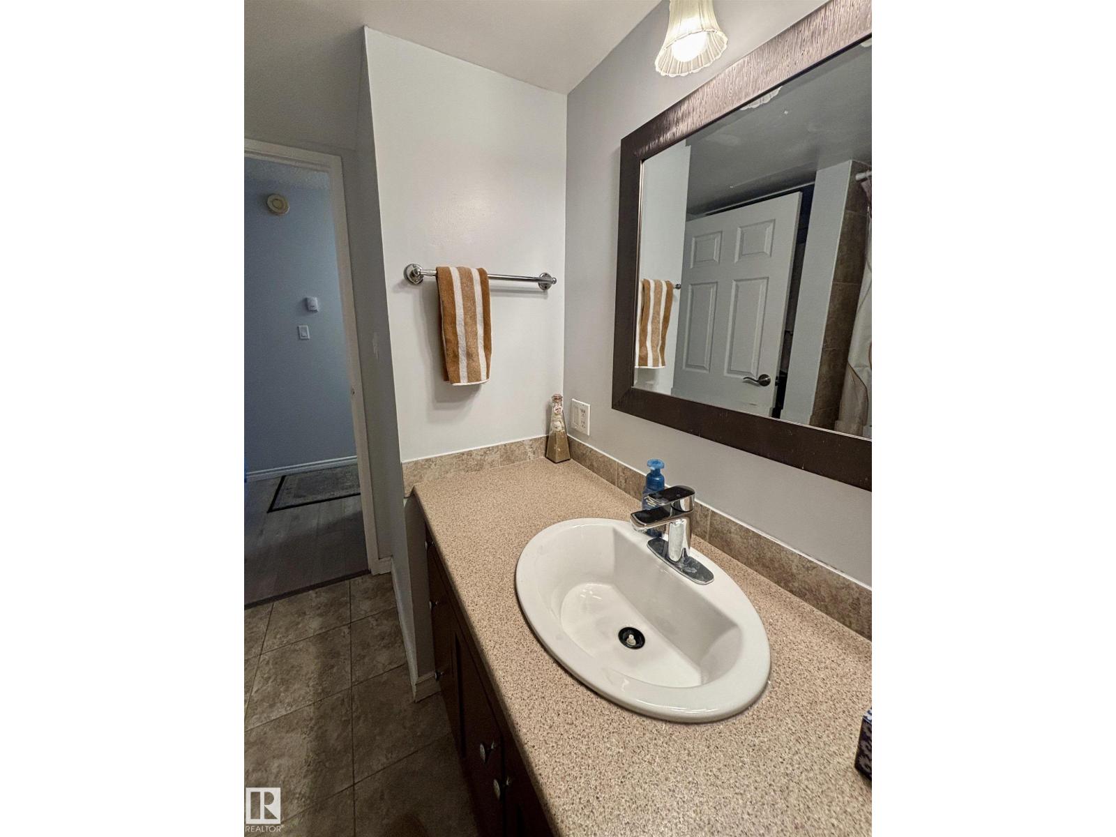 #26 8735 165 St. Nw Nw, Edmonton, Alberta  T5R 2R7 - Photo 18 - E4469939