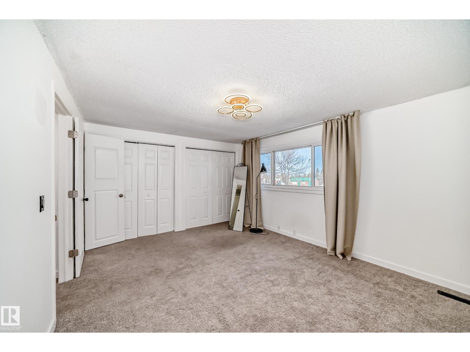 1272 Lakewood Rd W Nw, Edmonton, Alberta T6K 3P2 - Photo 13 - E4469940