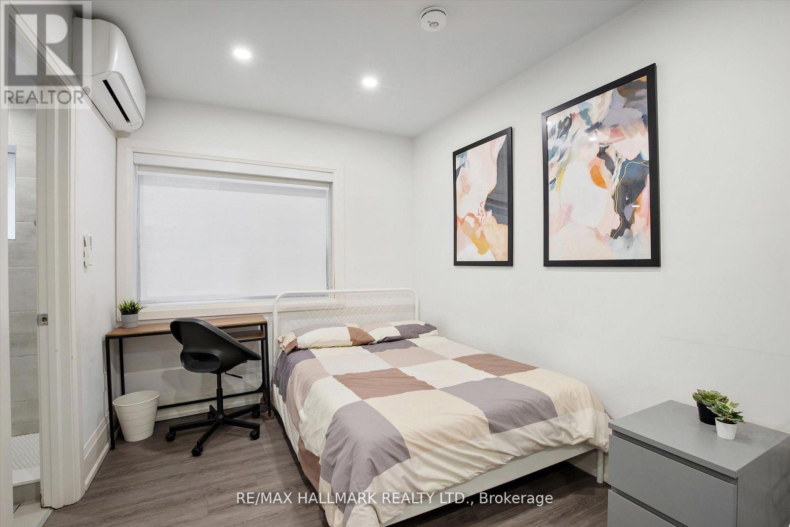 8 - 595 St Clair Avenue W, Toronto (Wychwood), Ontario  M6C 1A3 - Photo 10 - C12693772