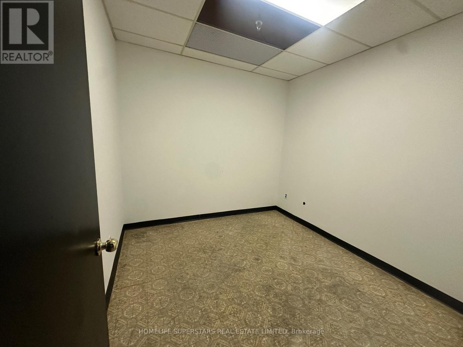 28 Howden Road, Toronto (Wexford-Maryvale), Ontario  M1R 3E4 - Photo 12 - E12693744