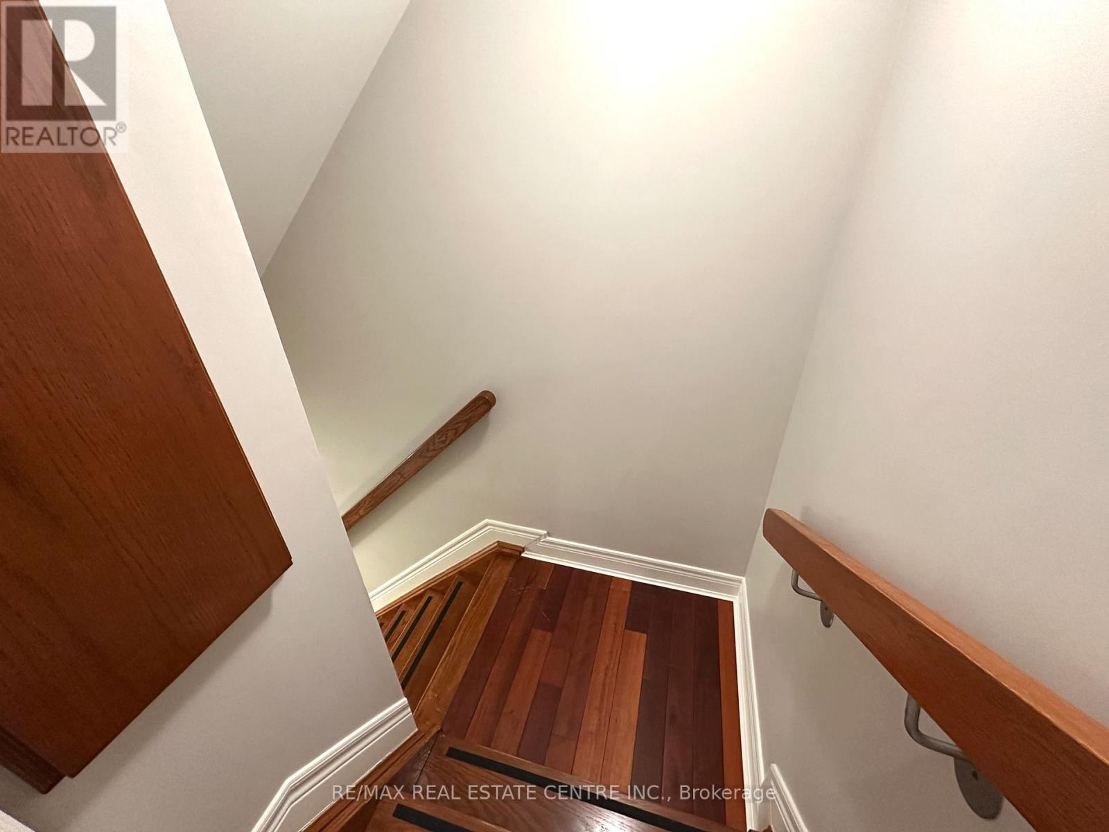 40 - 60 Hanson Road, Mississauga, Ontario  L5B 2P6 - Photo 19 - W12693738