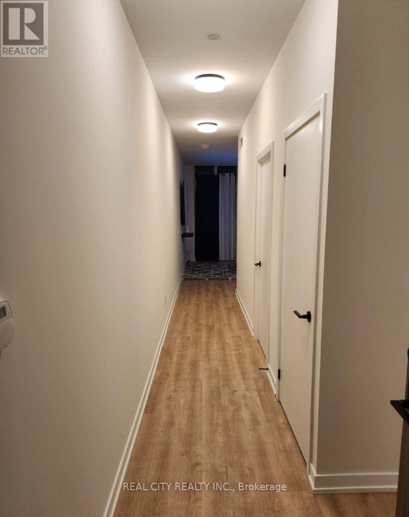 107 - 2300 St Clair Avenue W, Toronto, Ontario  M6N 0B3 - Photo 15 - W12693764