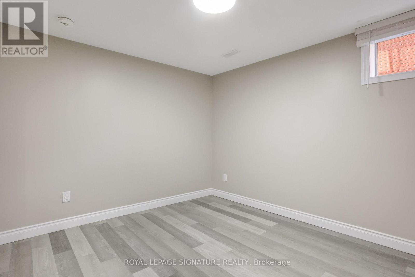 Lower - 1506 Queen's Boulevard, Kitchener, Ontario  N2M 1E4 - Photo 8 - X12693732