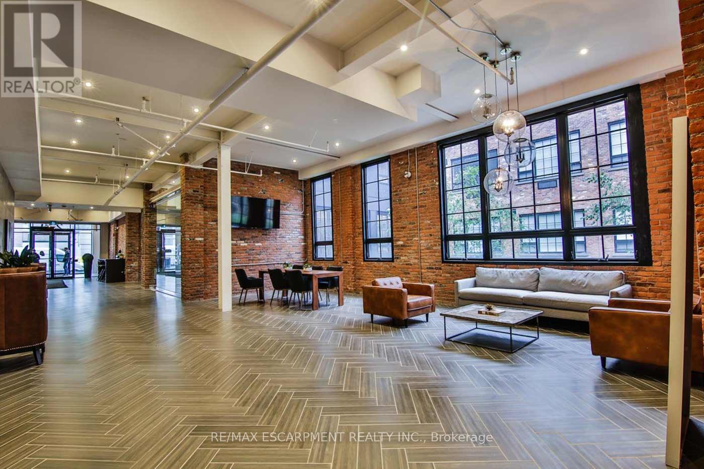 328 - 220 Dundurn Street S, Hamilton, Ontario  L8P 4K7 - Photo 9 - X12693742