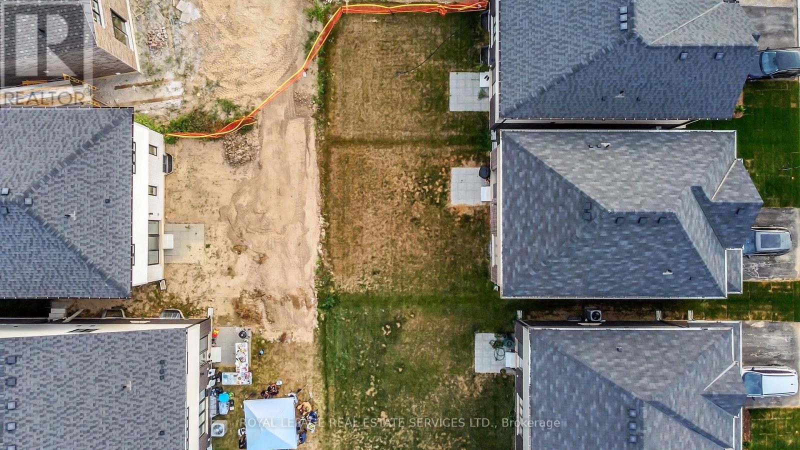 241 Longboat Run, Brantford, Ontario  N3T 5L5 - Photo 46 - X12693756