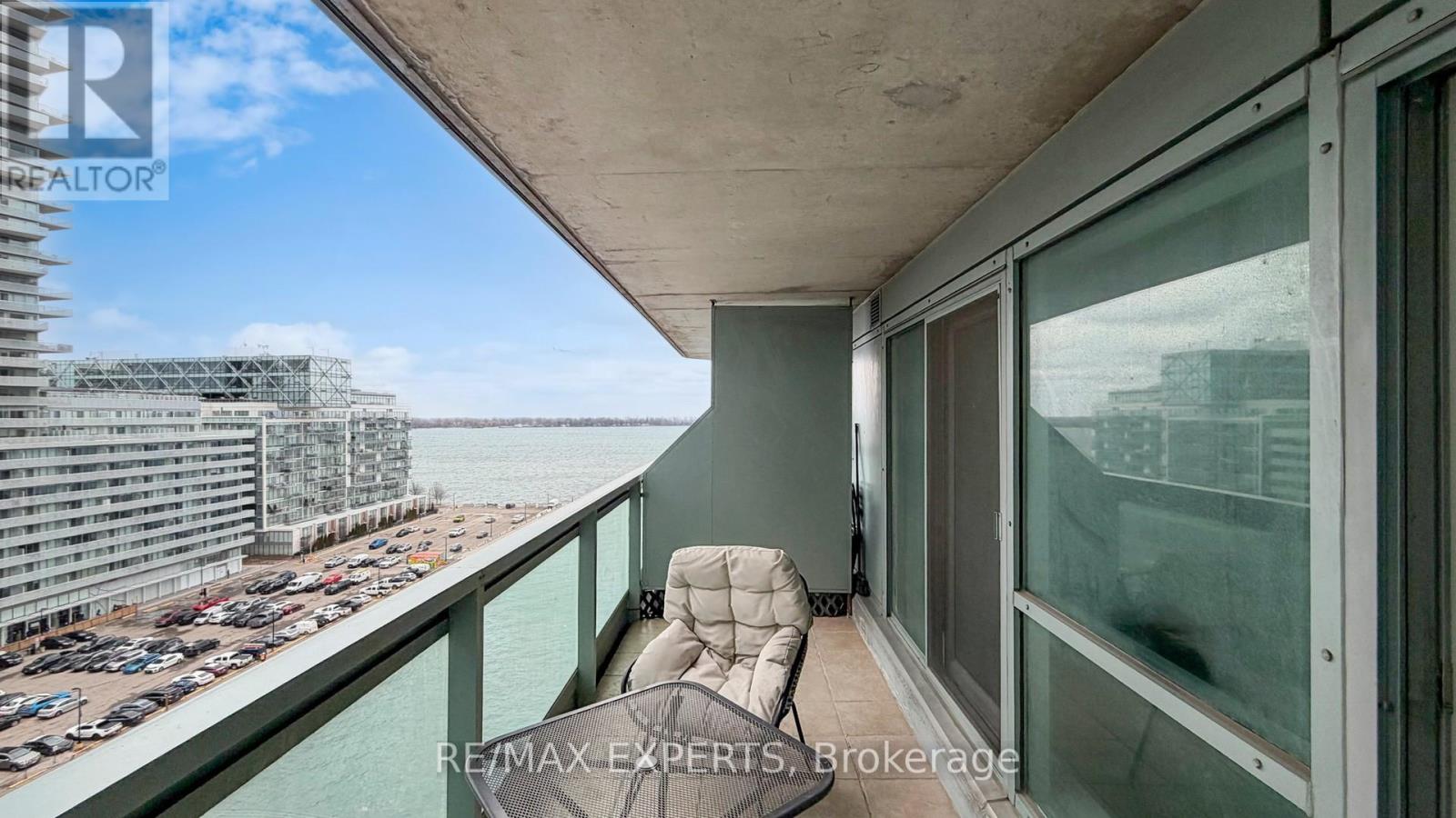 1203 - 10 Queens Quay W, Toronto, Ontario  M5J 1R4 - Photo 31 - C12687182