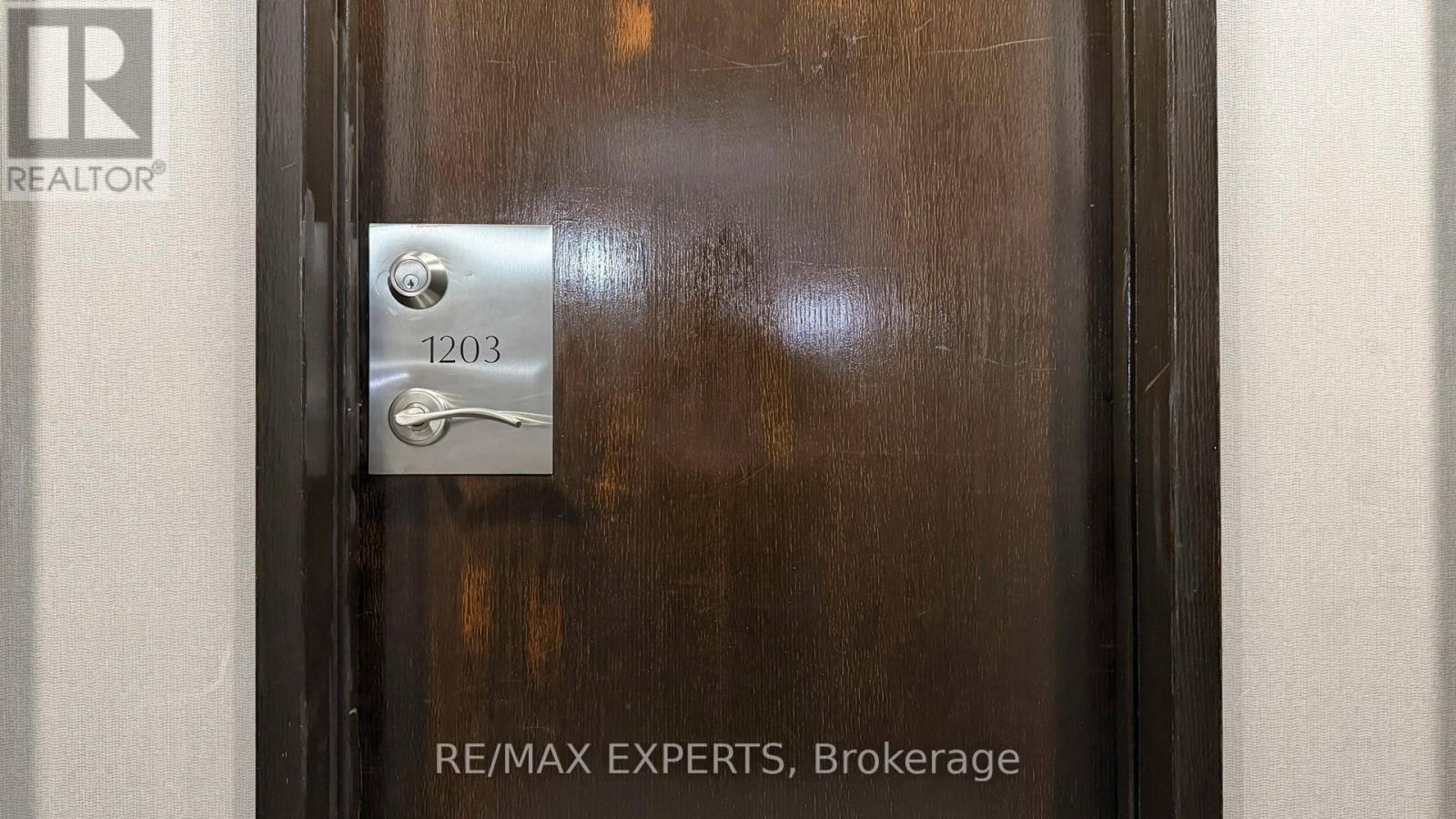 1203 - 10 Queens Quay W, Toronto, Ontario  M5J 1R4 - Photo 9 - C12687182