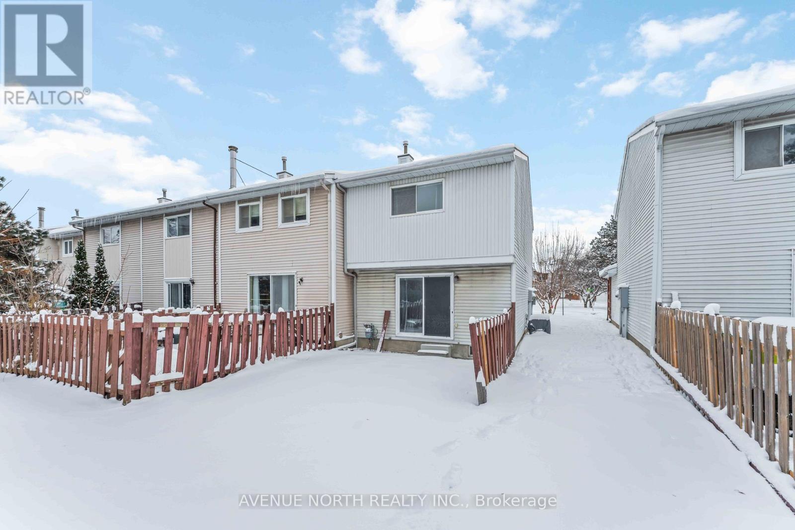 6467 Natalie Way, Ottawa, Ontario  K1C 4Y3 - Photo 30 - X12693792