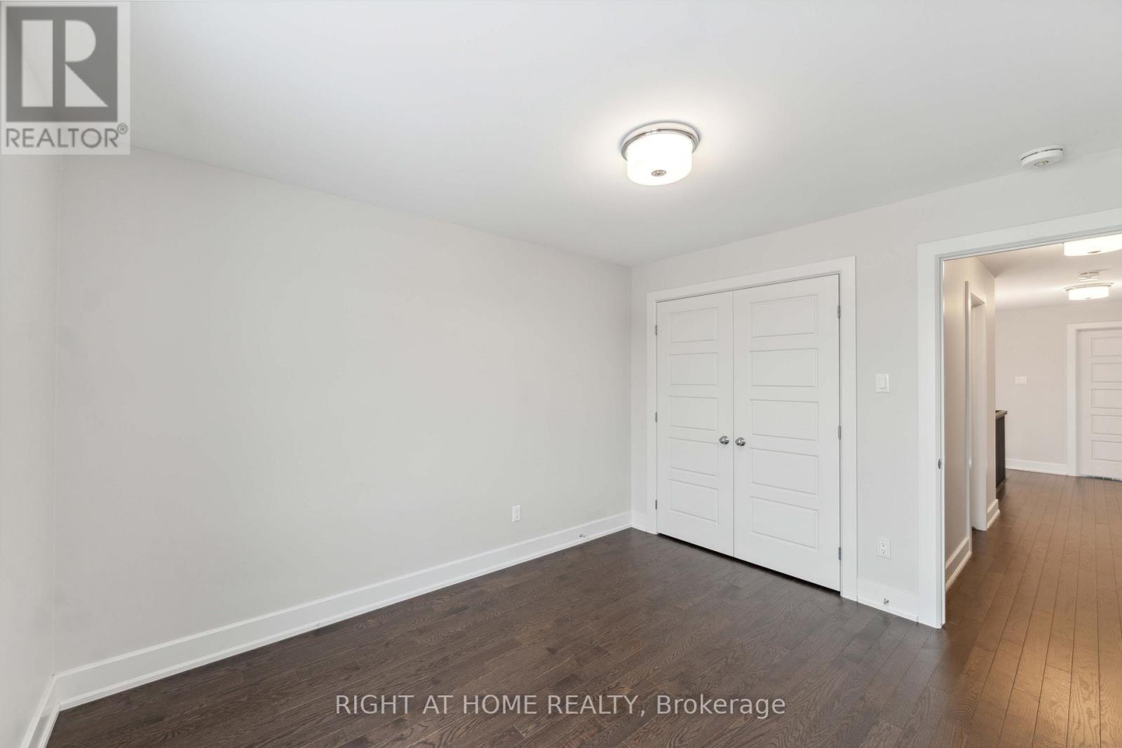 632 Moonflower Crescent W, Ottawa, Ontario  K1T 0X8 - Photo 43 - X12693848