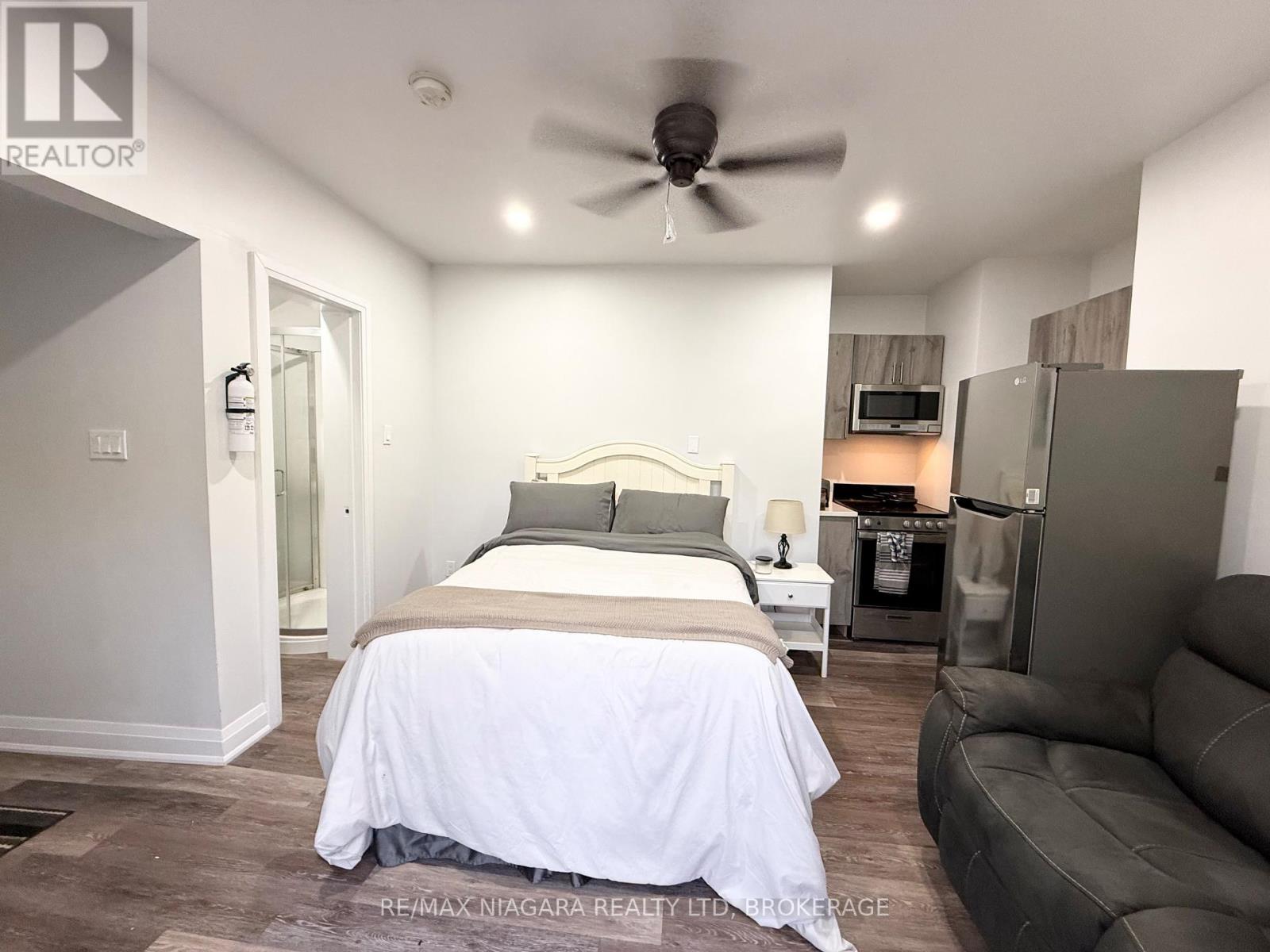 Unit 4 - 4701 River Road, Niagara Falls, Ontario  L2E 3G2 - Photo 13 - X12693834