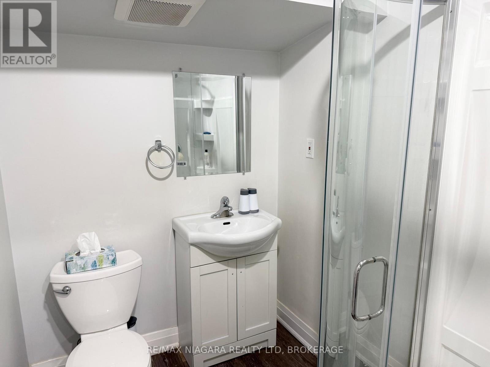 Unit 4 - 4701 River Road, Niagara Falls, Ontario  L2E 3G2 - Photo 8 - X12693834