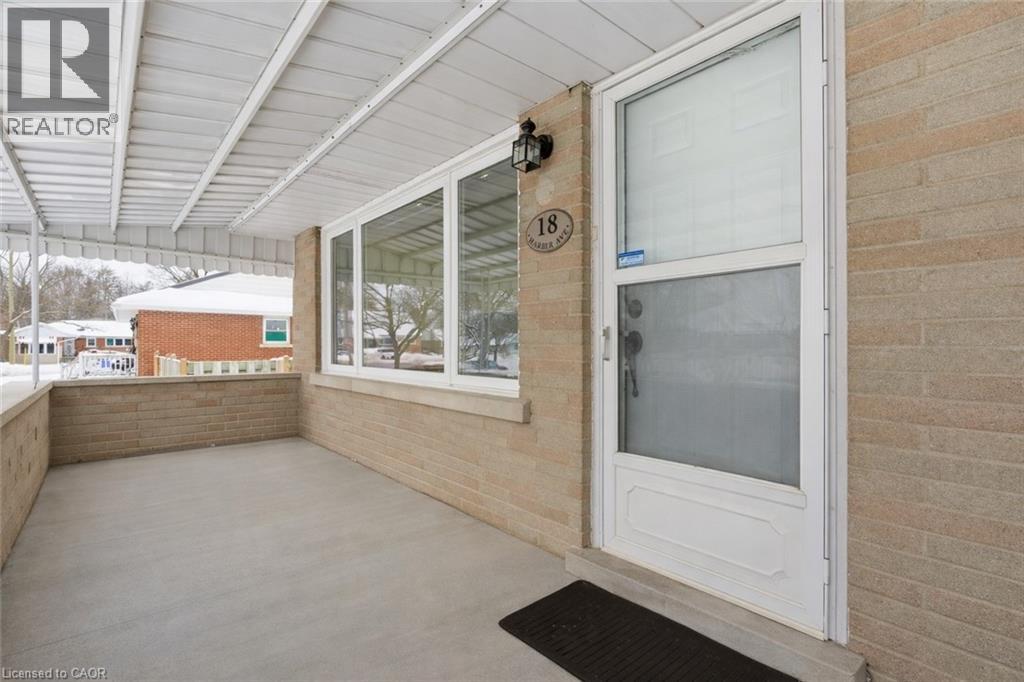 18 Harber Avenue, Kitchener, Ontario  N2C 1Y8 - Photo 3 - 40795682