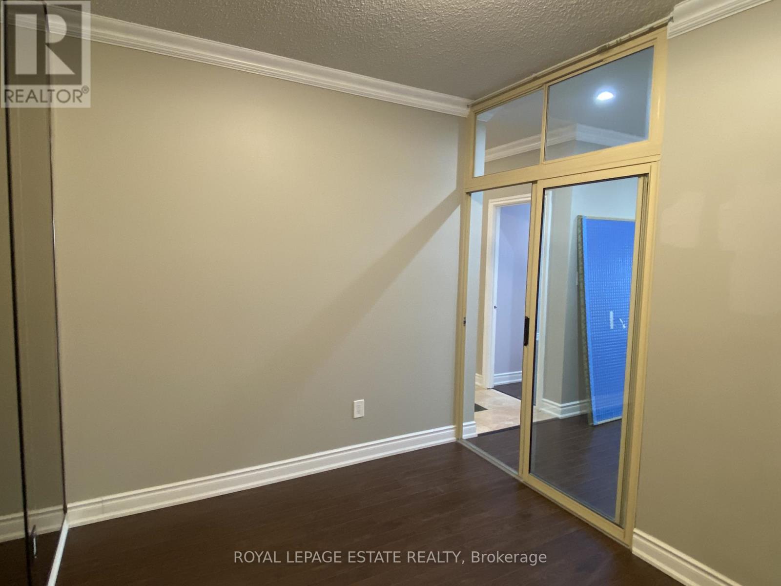 Ph3 - 280 Simcoe Street, Toronto (Kensington-Chinatown), Ontario  M5T 2Y5 - Photo 10 - C12693846