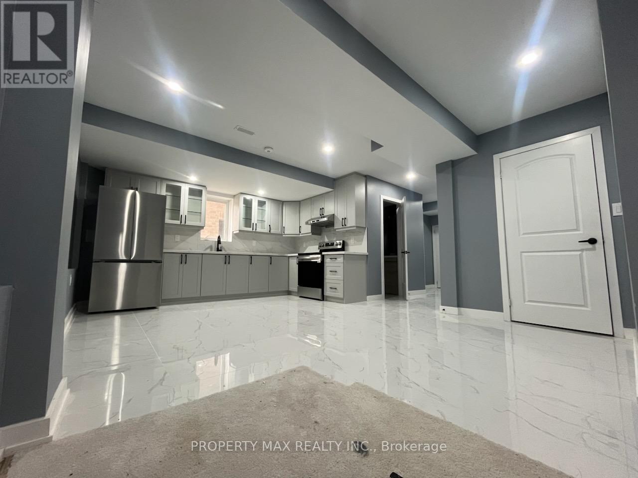 Walkout-Bsmt - 928 Rexton Drive, Oshawa (Kedron), Ontario  L1H 8L7 - Photo 7 - E12693804