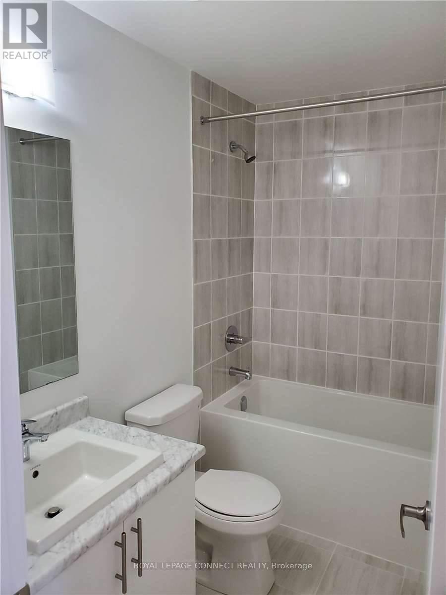 136 Knott End Crescent, Newmarket, Ontario  L3Y 0E4 - Photo 9 - N12693800