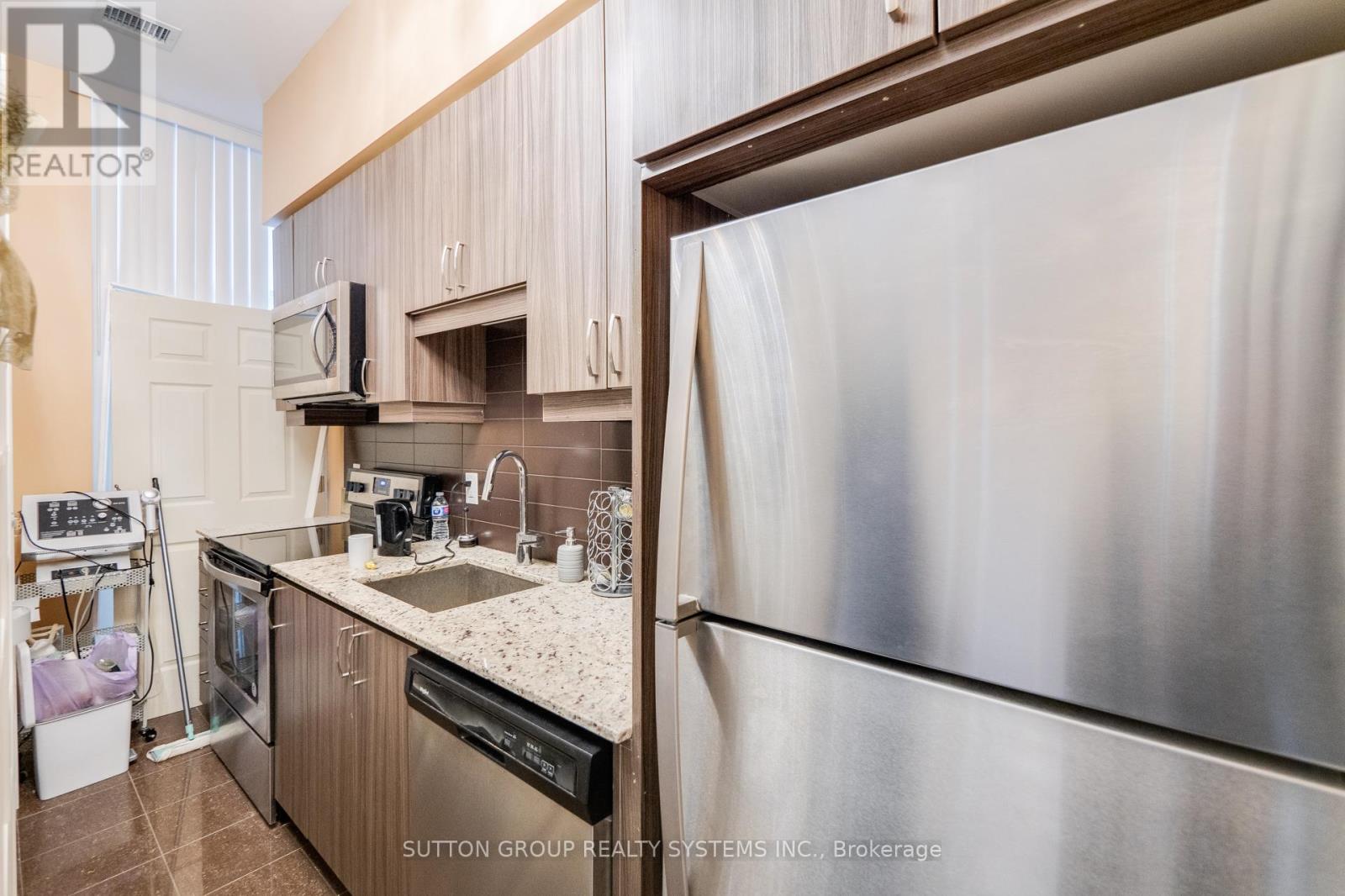 Sw-105 - 9191 Yonge Street, Richmond Hill (Langstaff), Ontario  L4C 1H7 - Photo 22 - N12693840