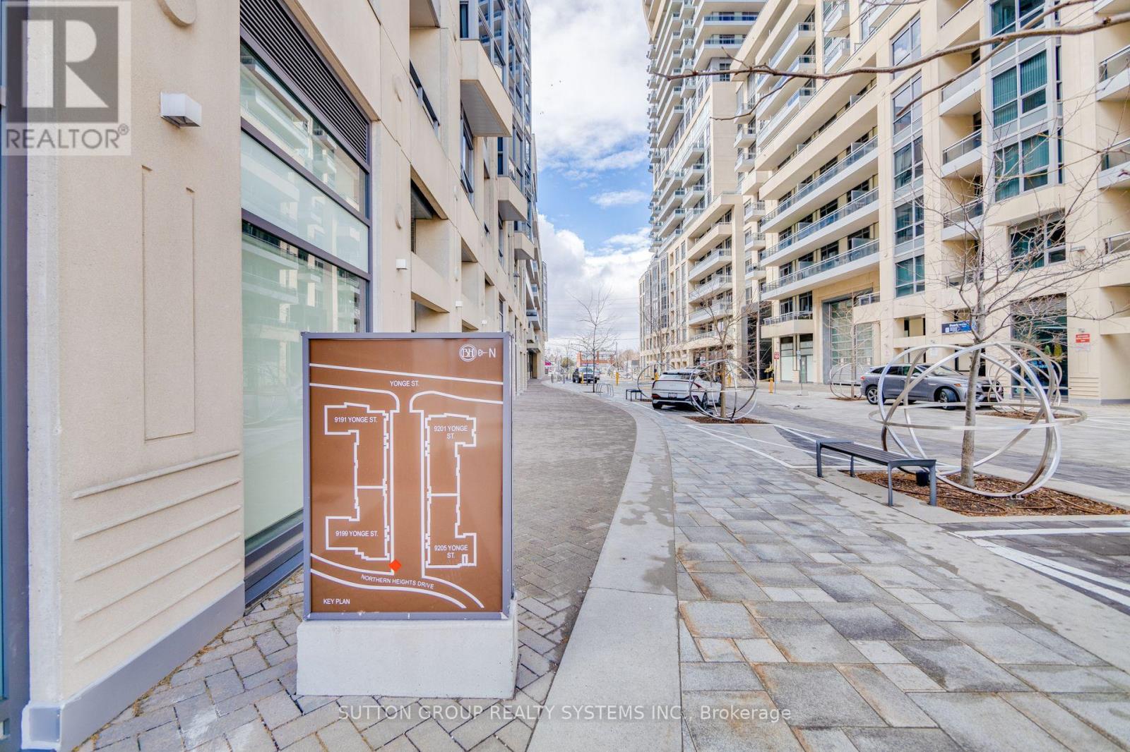 Sw-105 - 9191 Yonge Street, Richmond Hill (Langstaff), Ontario  L4C 1H7 - Photo 4 - N12693840