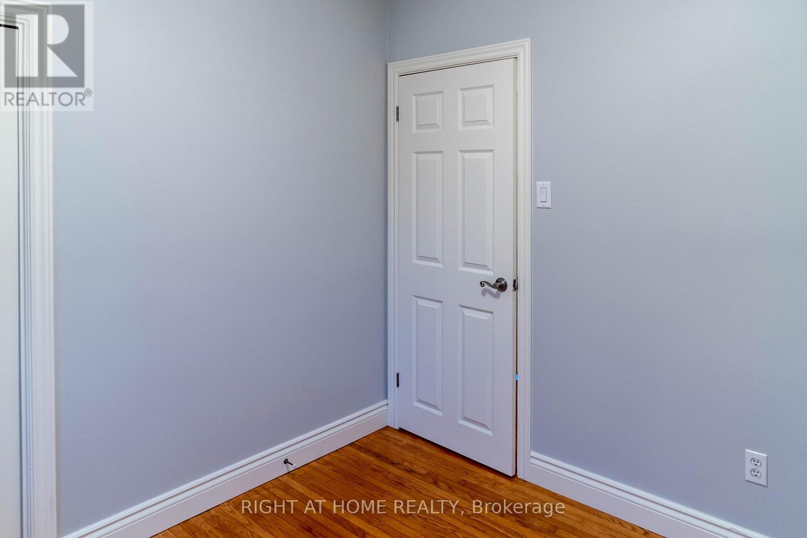 48 Ottaway Avenue, Barrie, Ontario  L4M 2W9 - Photo 13 - S12693830