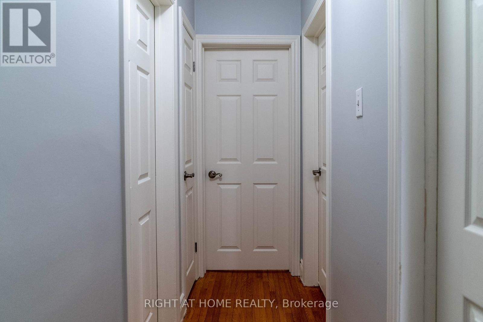 48 Ottaway Avenue, Barrie, Ontario  L4M 2W9 - Photo 5 - S12693830