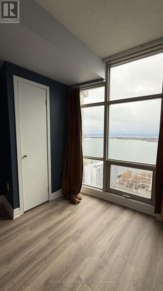 4010 - 35 Mariner Terrace, Toronto, Ontario  M5V 3V9 - Photo 15 - C12693750