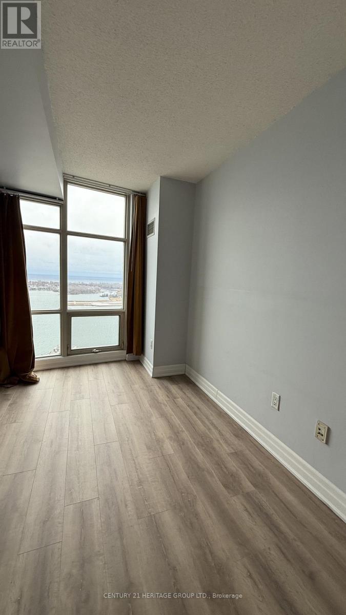 4010 - 35 Mariner Terrace, Toronto, Ontario  M5V 3V9 - Photo 17 - C12693750