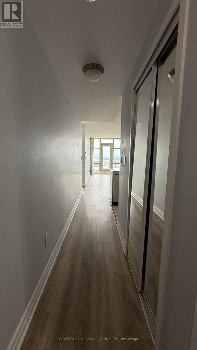 4010 - 35 Mariner Terrace, Toronto, Ontario  M5V 3V9 - Photo 19 - C12693750