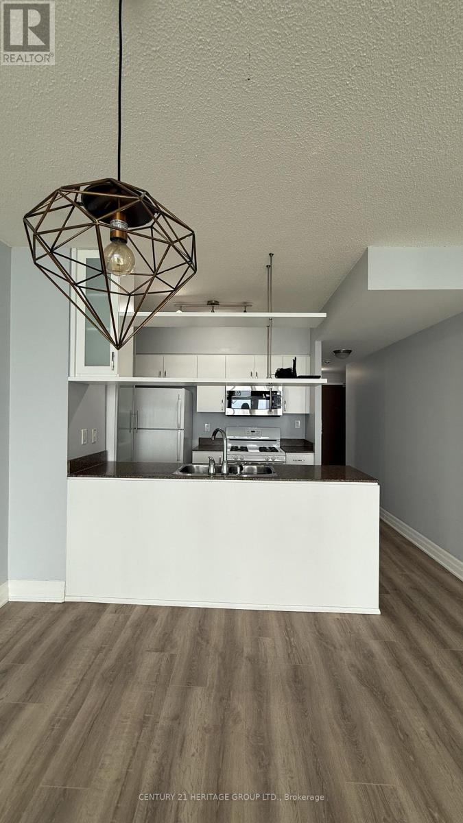 4010 - 35 Mariner Terrace, Toronto, Ontario  M5V 3V9 - Photo 9 - C12693750